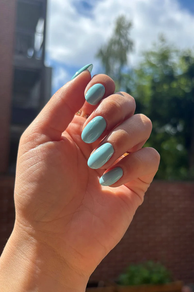 Pale Aqua · 411 - Image 6